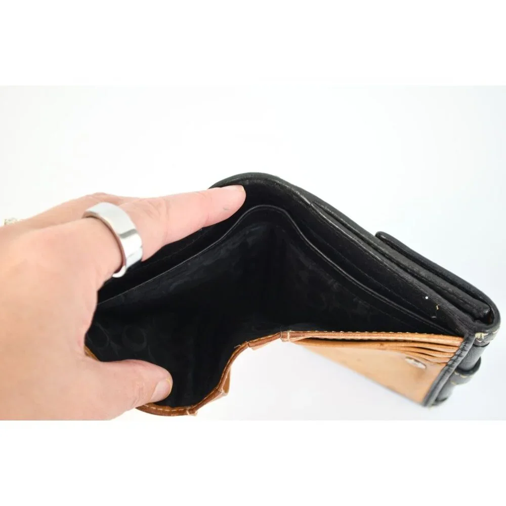Coach Vintage Black Leather Bifold Wallet Visible Stitching Nickel Hardware Soho